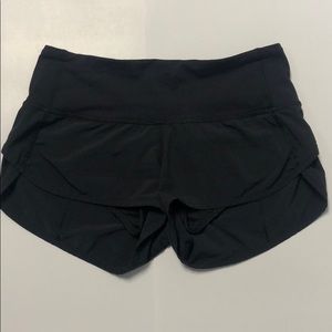Lululemon Speed Up Shorts Black 2.5” inseam Size 2